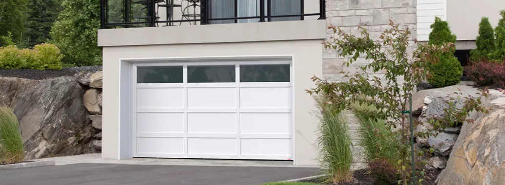 Cambridge CL, 14' x 7', Ice White door and overlays, Clear Panoramic windows